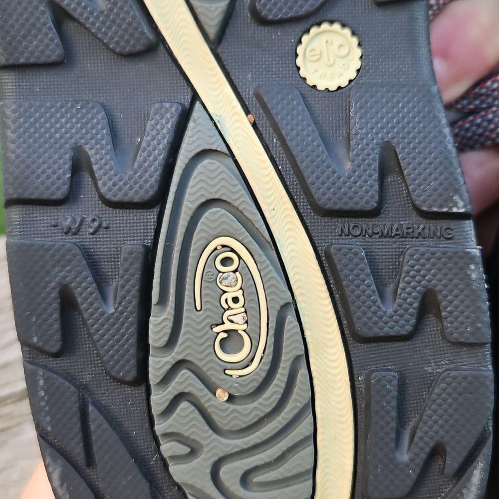 Chaco Z/Cloud Sandals Size 9 Women’s – Red, Gray, Black - Picture 6 of 6